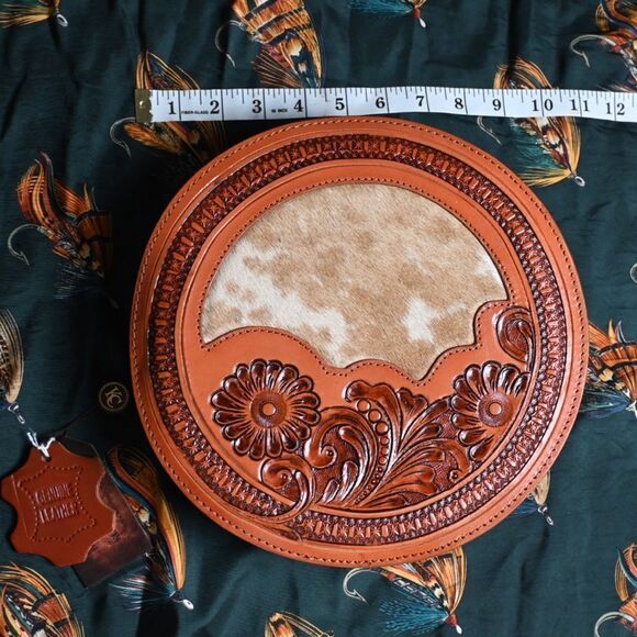 Klassy Cowgirl Medium Leather round Crossbody Bag with cowhide inlay - Picture 9 of 9